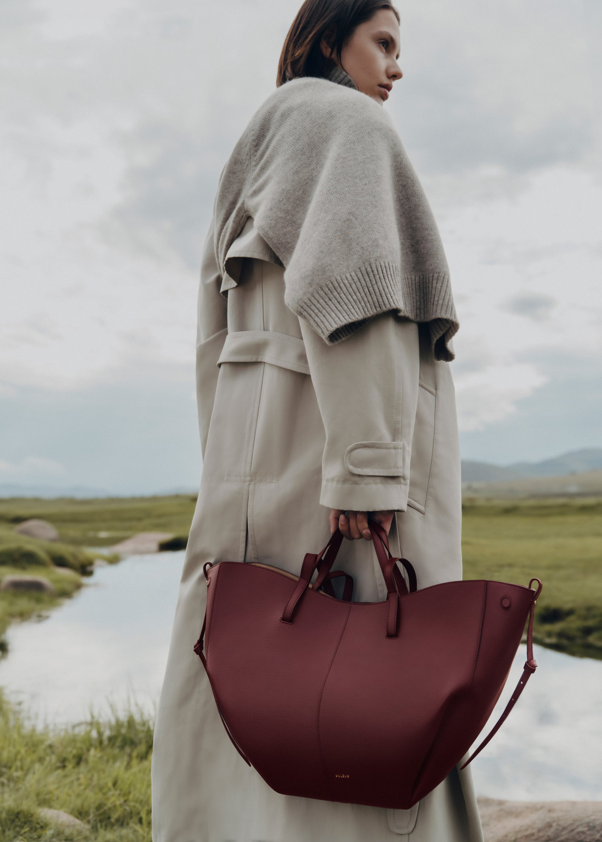 Polène Cyme EDITION TEXTURED BLACK CHERRY