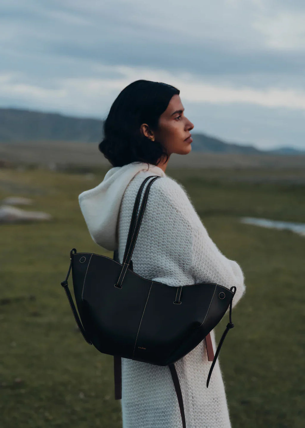 Polène Cyme Mini EDITION TEXTURED BLACK WITH ECRU STITCHING